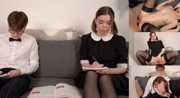 欧美剧情AV Elli syndicete 被男同学纠缠强上 忍不住浪叫求操！